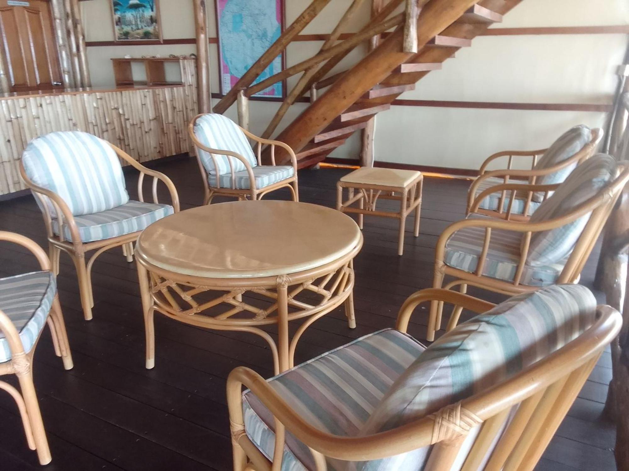 Barry'S Beach Resort Mkwaja Bagian luar foto